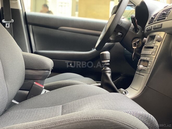 Toyota Avensis 2007, 183,000 km - 2.0 л - Bakı
