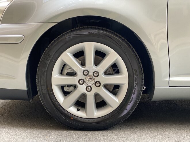 Toyota Avensis 2007, 183,000 km - 2.0 л - Bakı