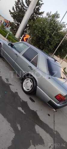 Mercedes E 230 1991, 398,000 km - 2.3 l - Bakı