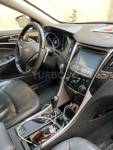 Hyundai Sonata 2010, 200,000 km - 2.4 l - Bakı