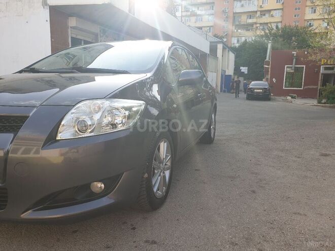 Toyota Auris 2009, 212,500 km - 1.4 л - Bakı