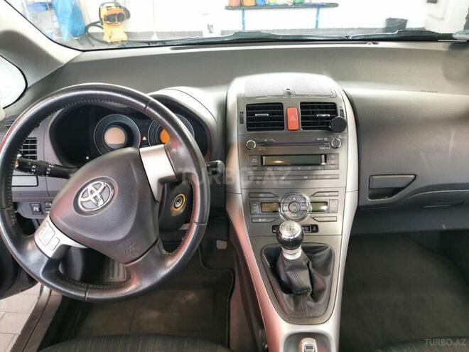 Toyota Auris 2009, 212,500 km - 1.4 л - Bakı