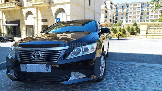 Toyota Camry 2011, 380,000 km - 2.5 l - Bakı