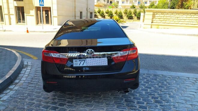 Toyota Camry 2011, 380,000 km - 2.5 l - Bakı