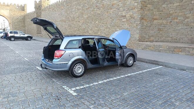 Opel Astra 2005, 137,859 km - 1.4 l - Bakı