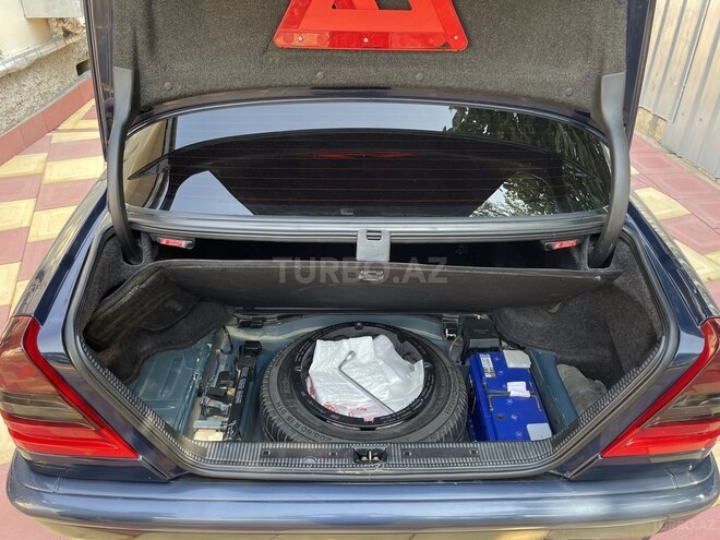 Mercedes C 200 1998, 365,000 km - 2.0 l - Naftalan