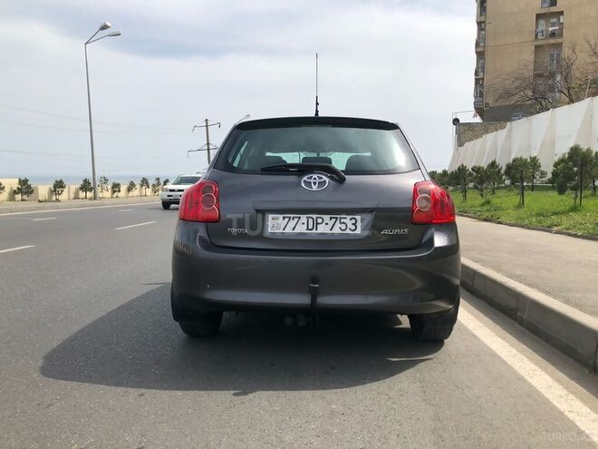 Toyota Corolla 2008, 179,000 km - 1.4 l - Bakı