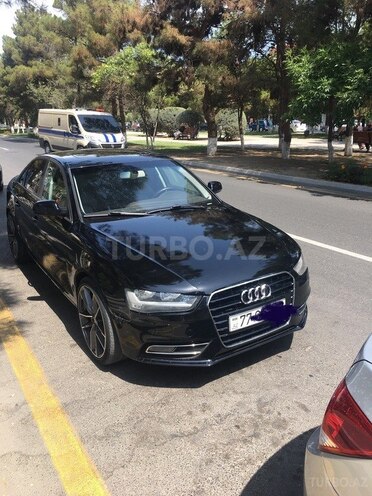 Audi A4 2012, 196,000 km - 2.0 l - Sumqayıt