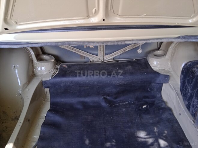LADA (VAZ) 2106 1984, 500,000 km - 1.6 l - Ucar