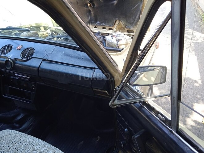 LADA (VAZ) 2106 1984, 500,000 km - 1.6 l - Ucar