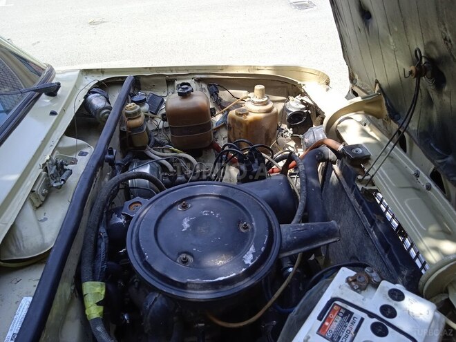 LADA (VAZ) 2106 1984, 500,000 km - 1.6 l - Ucar