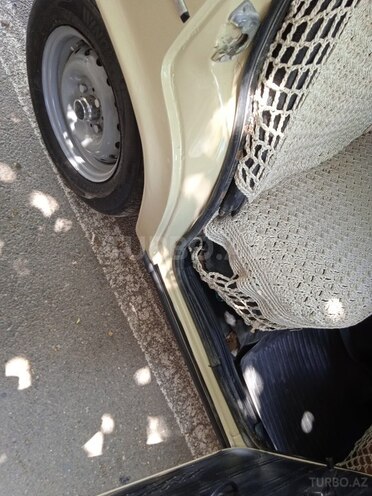 LADA (VAZ) 2106 1984, 500,000 km - 1.6 l - Ucar