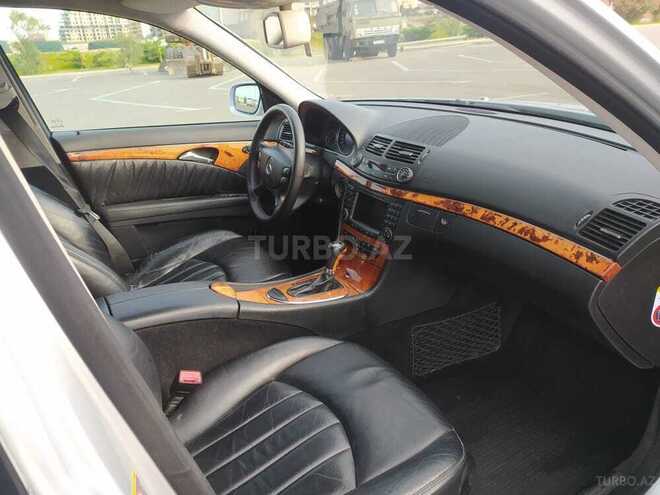 Mercedes E 220 2006, 259,000 km - 2.2 l - Sumqayıt