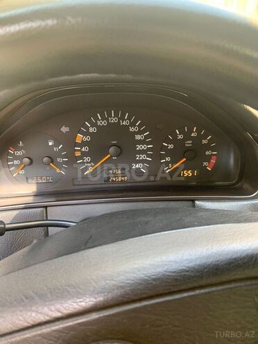 Mercedes E 230 1997, 245,000 km - 2.3 l - Bakı