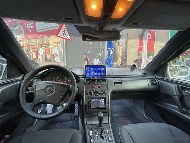 Mercedes E 240 1998, 520,000 km - 2.4 l - Sumqayıt