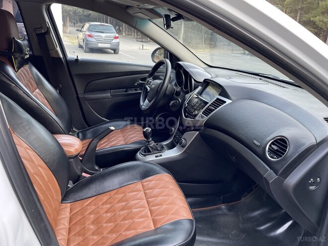 Chevrolet Cruze 2011, 268,000 km - 1.8 l - Sumqayıt