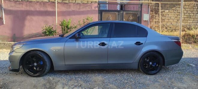 BMW 530 2006, 100,000 km - 3.0 l - Gəncə