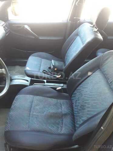 Volkswagen Passat 1994, 25,000 km - 2.0 л - Gəncə