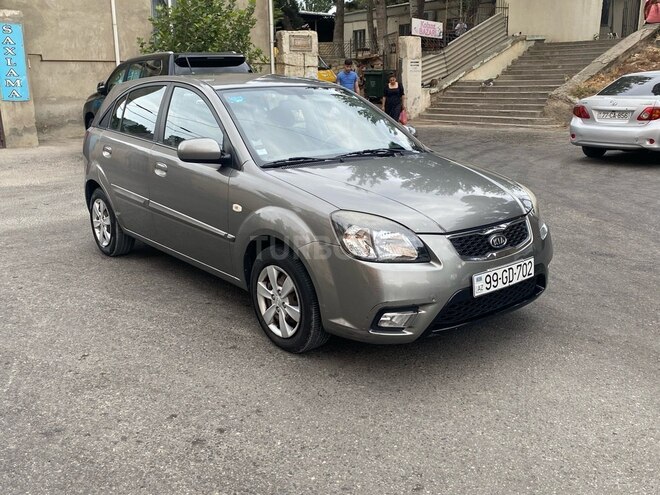 Kia Rio 2009, 270,000 km - 1.5 л - Bakı