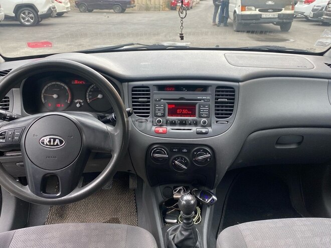 Kia Rio 2009, 270,000 km - 1.5 л - Bakı