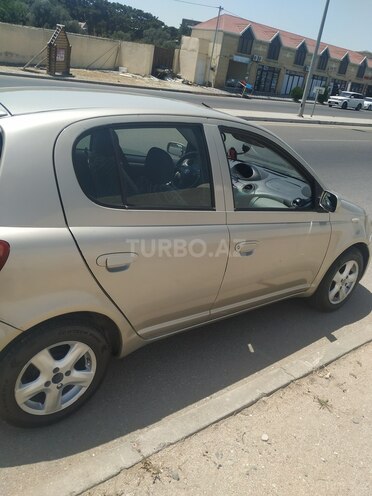 Toyota Vitz 2002, 260,000 km - 1.3 l - Bakı