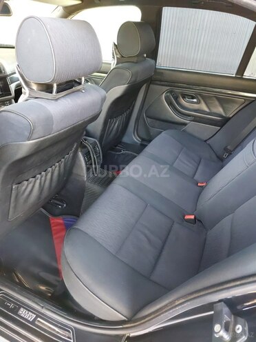 BMW 525 1999, 262,525 km - 2.5 l - Saatlı