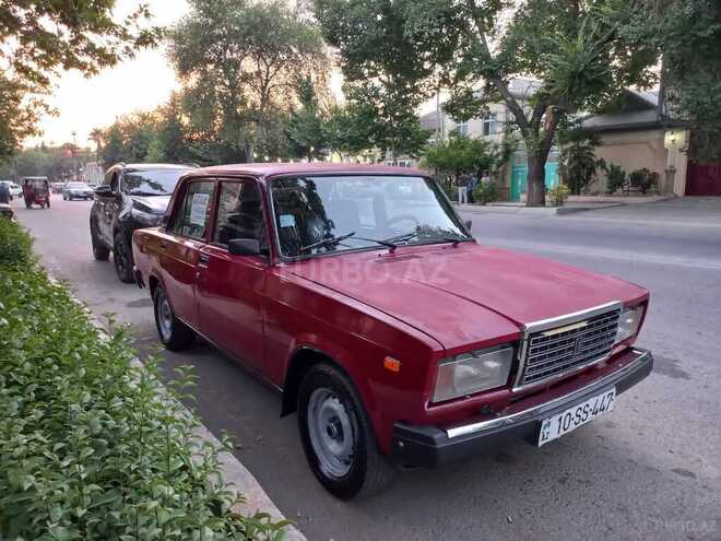 LADA (VAZ) 2107 2006, 174,000 km - 1.6 l - Yevlax