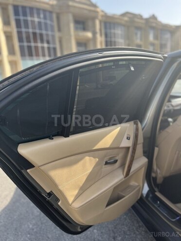 BMW 525 2006, 258,000 km - 2.5 l - Bakı