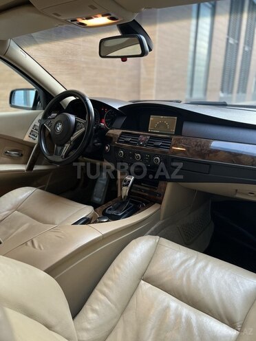 BMW 525 2006, 258,000 km - 2.5 l - Bakı