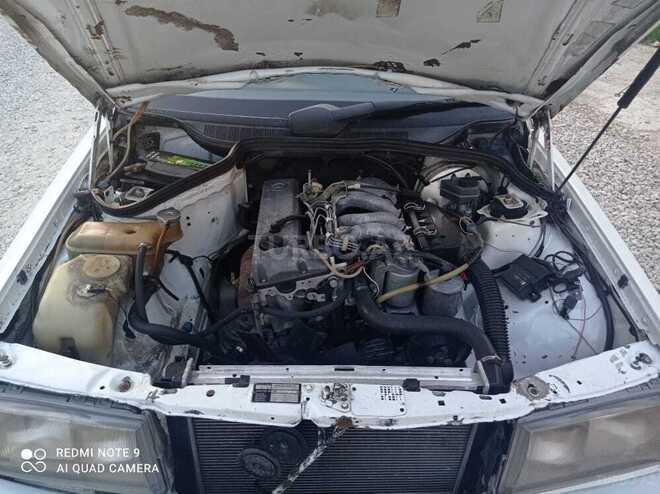 Mercedes 190 1991, 254,000 km - 2.0 l - Bakı