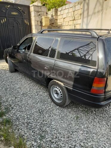 Opel Astra 1994, 396,000 km - 1.8 л - Bakı