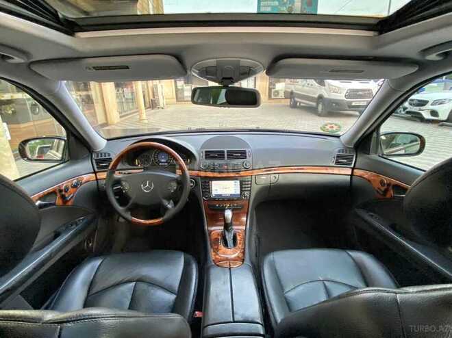 Mercedes E 320 2004, 287,000 km - 3.2 l - Bakı