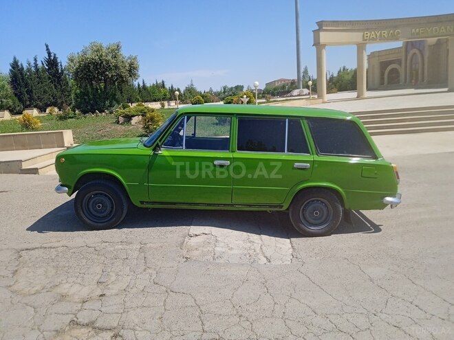 LADA (VAZ) 2102 1974, 250,000 km - 1.2 l - Salyan