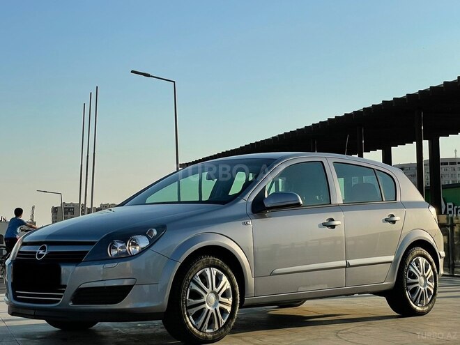 Opel Astra 2006, 160,000 km - 1.4 l - Bakı