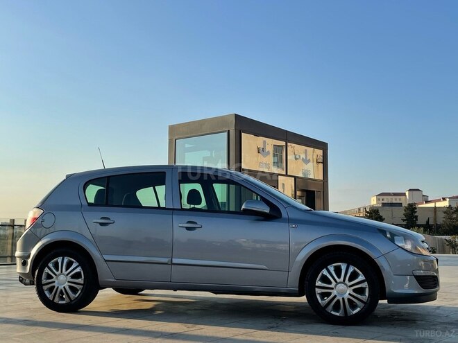 Opel Astra 2006, 160,000 km - 1.4 l - Bakı