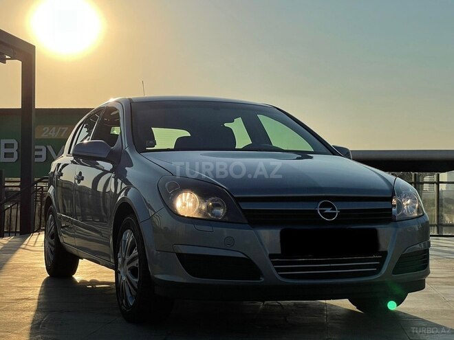 Opel Astra 2006, 160,000 km - 1.4 l - Bakı