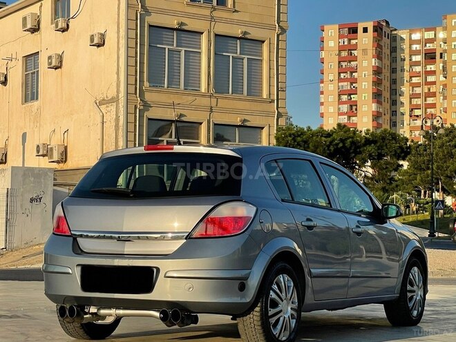 Opel Astra 2006, 160,000 km - 1.4 l - Bakı
