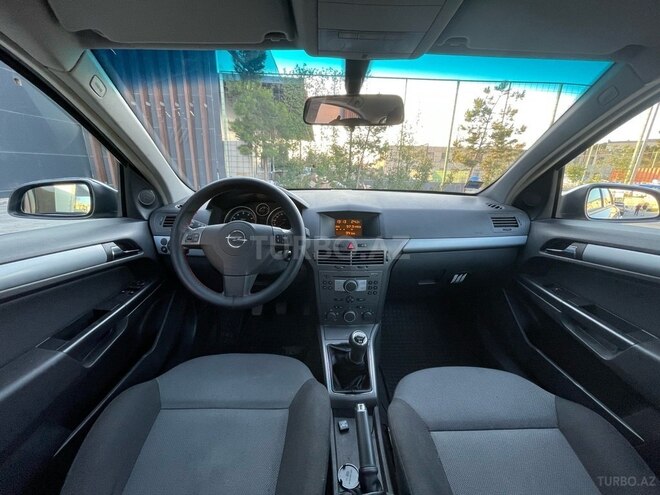 Opel Astra 2006, 160,000 km - 1.4 l - Bakı