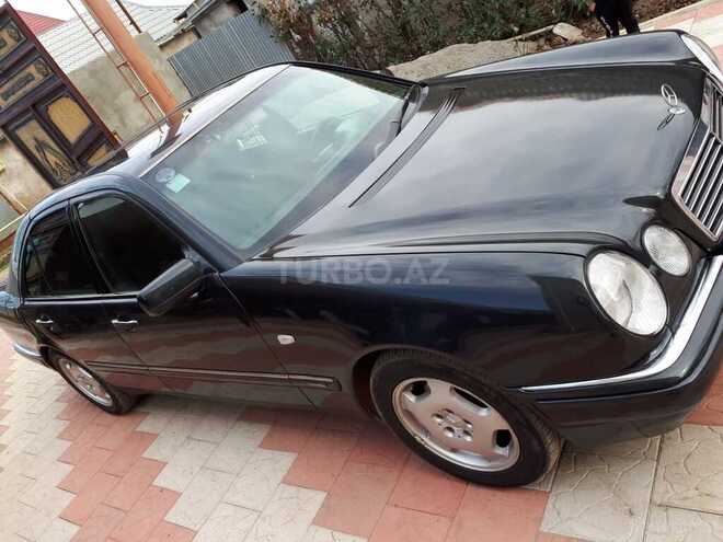 Mercedes E 280 1996, 200,000 km - 2.8 l - Masallı