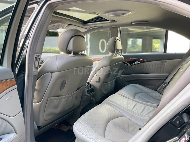 Mercedes E 320 2002, 316,000 km - 3.2 л - Bakı