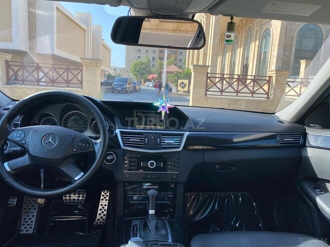 Mercedes E 200 2011, 228,660 km - 1.8 l - Bakı