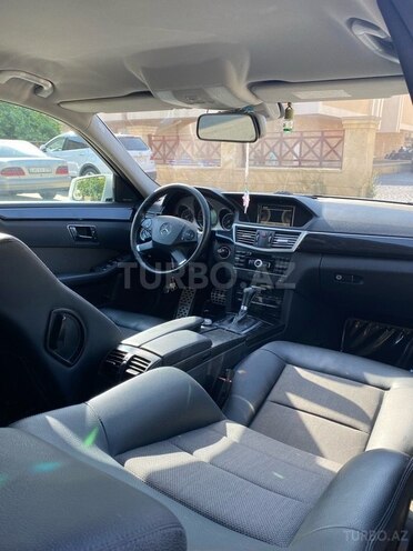 Mercedes E 200 2011, 228,660 km - 1.8 l - Bakı
