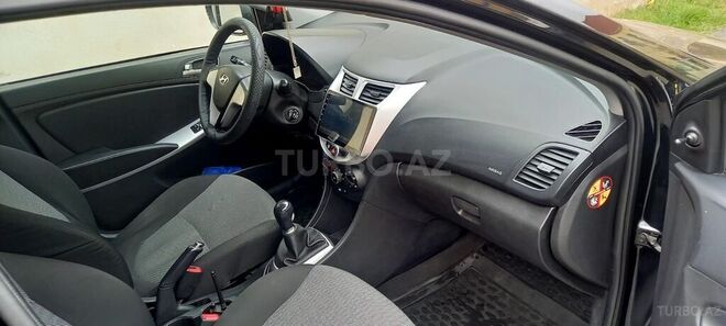 Hyundai Accent 2014, 174,000 km - 1.6 l - Quba