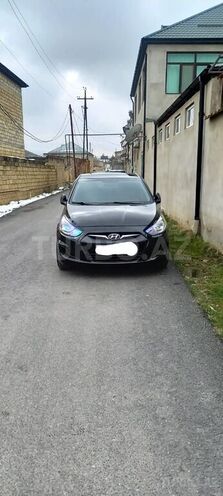 Hyundai Accent 2014, 174,000 km - 1.6 l - Quba