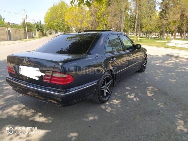 Mercedes E 240 2000, 237,000 km - 2.4 l - Xaçmaz