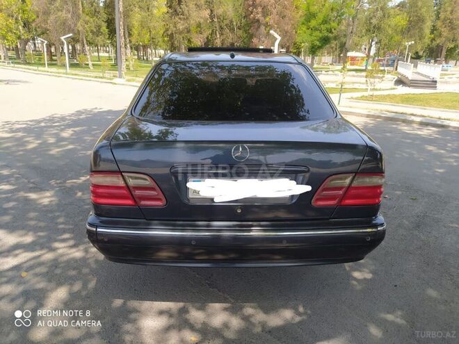 Mercedes E 240 2000, 237,000 km - 2.4 l - Xaçmaz