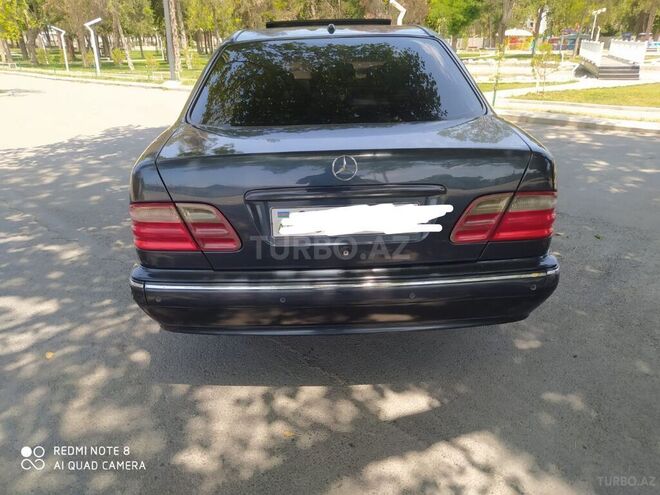 Mercedes E 240 2000, 237,000 km - 2.4 l - Xaçmaz