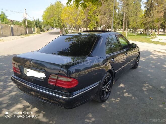 Mercedes E 240 2000, 237,000 km - 2.4 l - Xaçmaz