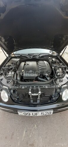Mercedes E 270 2004, 409,328 km - 2.7 l - Bakı