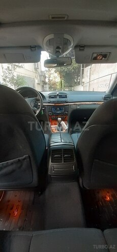 Mercedes E 270 2004, 409,328 km - 2.7 l - Bakı